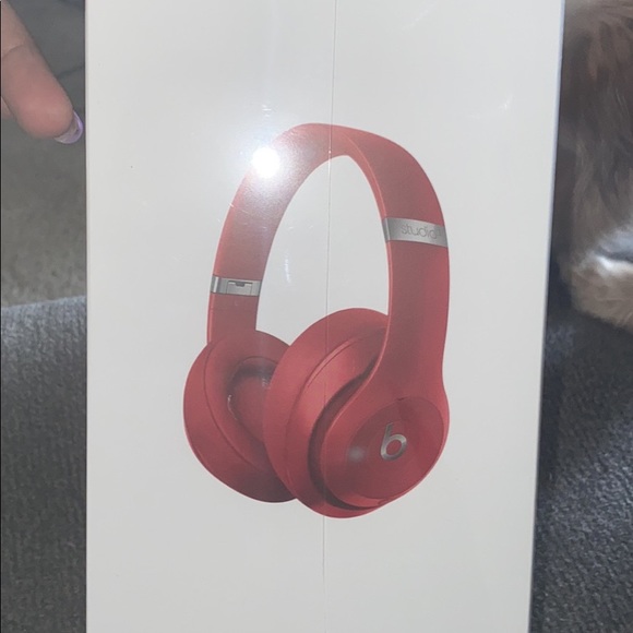 Beats Studio3 Wireless headphones - Picture 2 of 3